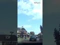 Hoeveel haast kan een mens hebben? Deze wegpiraat komt op twee wielen de bocht om | RTV Oost