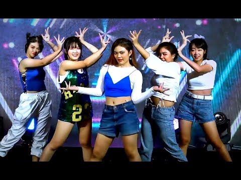 "Firebrick" cover "ICY" (ITZY) @ "MINIZIZE COVER DANCE 2020" :The Street Ratchada