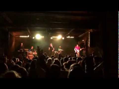 Vad Fruttik - Szemben a nappal   Veszprém Expresszó 2014.02.21.