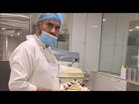 milfa Custerd cream cake