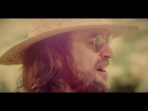 Matmatah - De l'aventure (clip officiel)