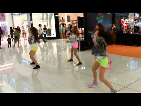 MEGA GO GLOW RUN Def-G Cover 02112014 @MEGA