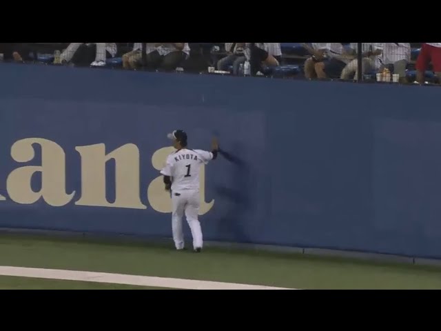 【7回表】ピンチを救うビッグプレー!! マリーンズ・清田が流れを引き寄せる!! 2015/8/19 M-F