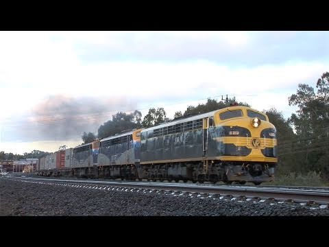 POTA Container Train Departs Seymour.  Sat 09/07/11
