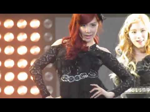 [120520FanCam]Taeyeon-The Boys #SMTown Live Concert LA