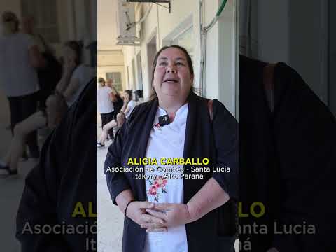 Pobladores de Santa Lucía, Itakyry, Alto Paraná, felices, tras reunirse con el Presidente del Indert