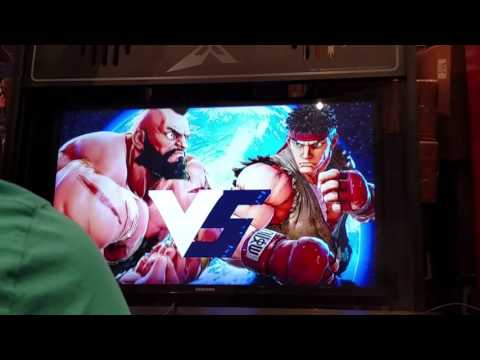 SFV at SCR 2015: Trying out Laura & Zangief