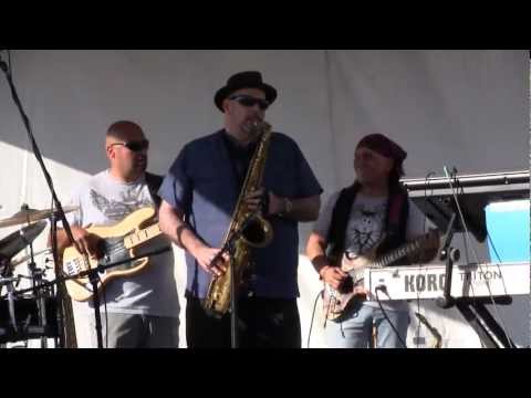 Rene Escovedo Band, Alameda street fair. May 12 2012 (3)