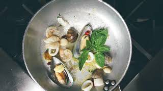 Linguini Seafood | Bacco Italian Restaurant & Wine Bar