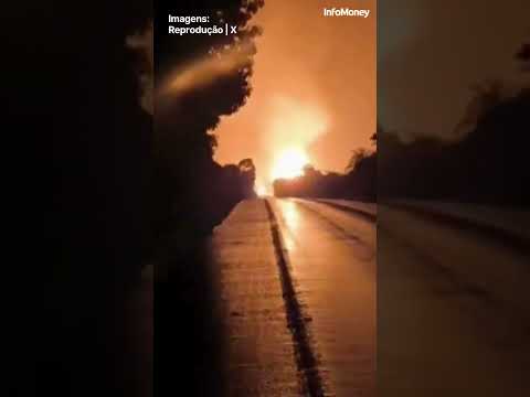 Caminhão carregado com botijões de gás explode no Maranhão
