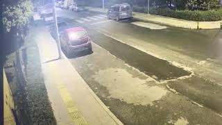 Download lagu Başakşehir'de polisin 'dur' ihtarından kaçmaya çalışan hırsızlık zanlıları yakalandı mp3