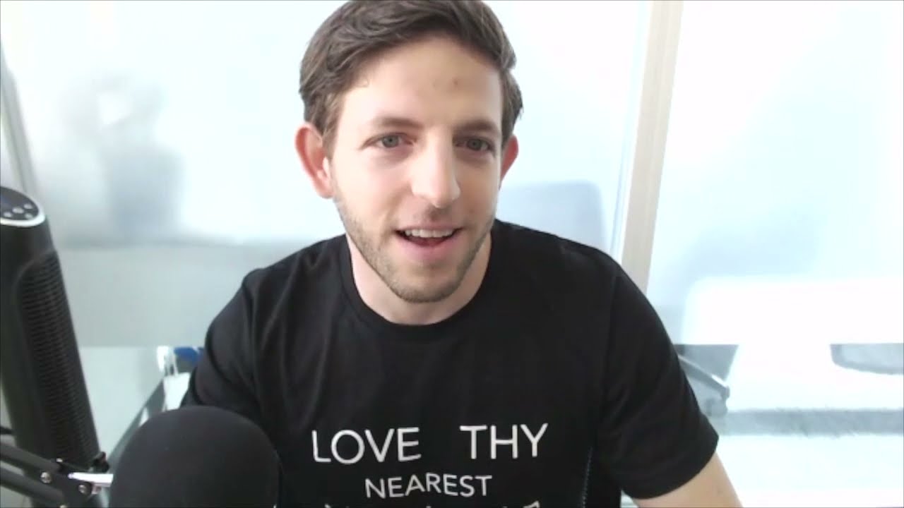 Greg Kogan (VP Marketing, Pinecone) -- with Dmitry Kan on Vector ...