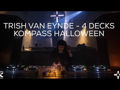 4 decks Trish Van Eynde @ Kompass