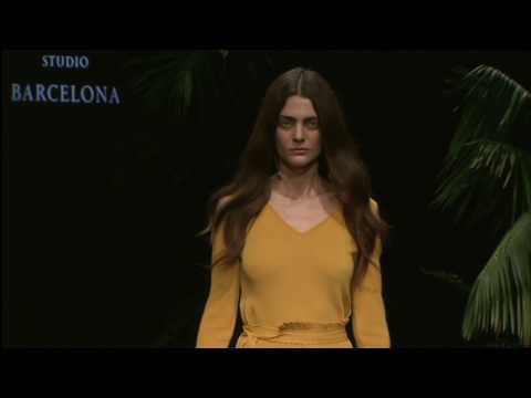 Escorpión desfile Colección Primavera Verano 2017