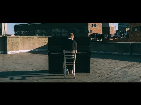 Almero - Monochromie