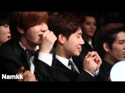 141203 INFINITE watching lee guk joo