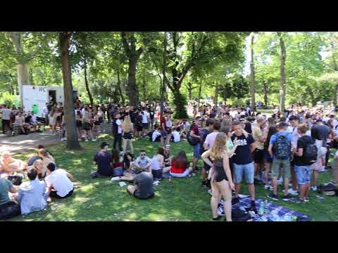 Schulschluss in Wiener Neustadt