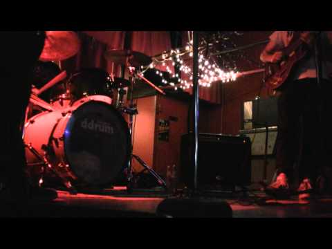 Bombanova - Your Rhythm