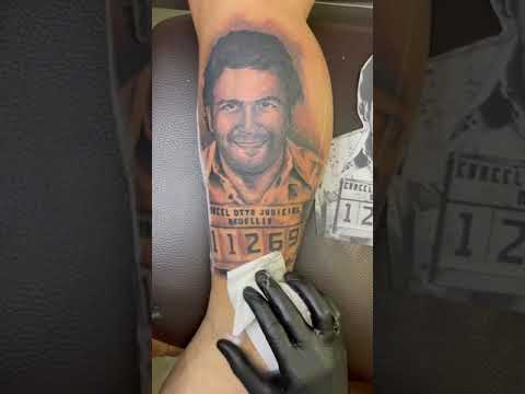 Black and Gray Portrait Tattoo / Pablo Escobar