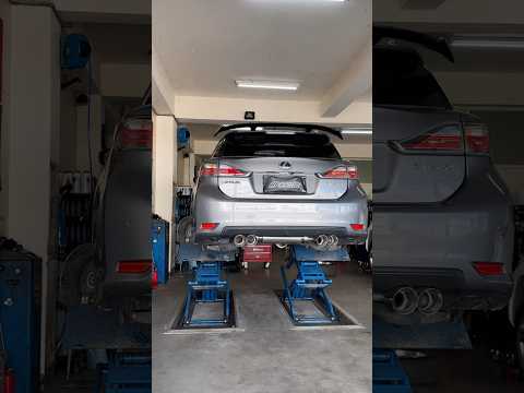 Lexus ct200h Shock absorber lowers the stance