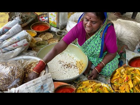 Hardworking Old Grandma & Son Selling Chatpata Chivda Since 40yrs | Cheapest Evening Snacks @ Rs10