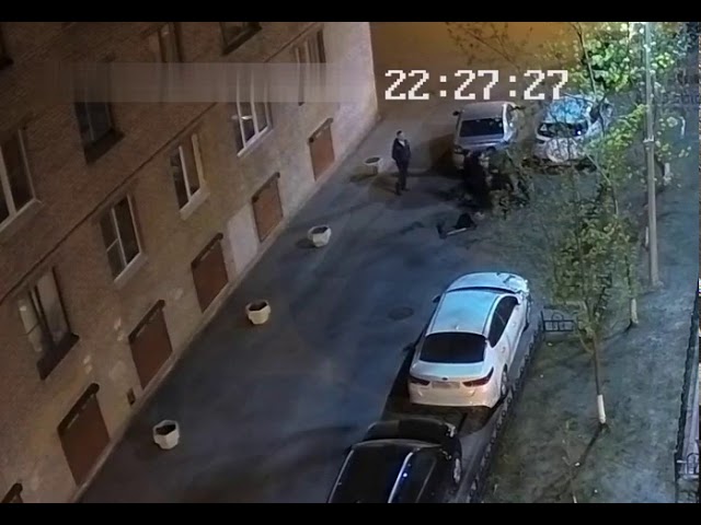 Не надо было пинать автомобиль