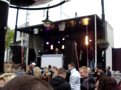 Heavenly Outdoor 2010 Steff da Campo Spins new track and Turn Up The Bass 2010