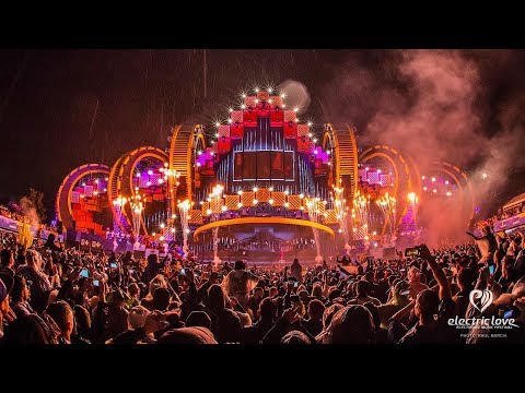 3 Are Legend (Dimitri Vegas & Like Mike & Steve Aoki) - Live @ Electric Love Festival 2018