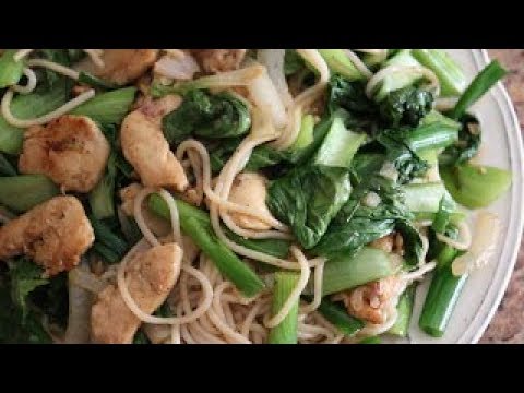 Stir-fry Bok Choy with Chicken and Rice Stick Noodles Recipe