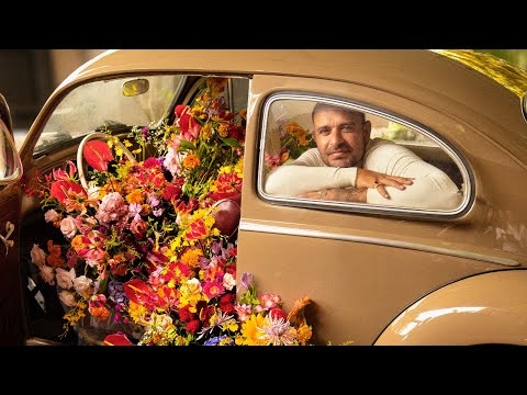 Diogo Nogueira - À Moda Antiga (Clipe Oficial)