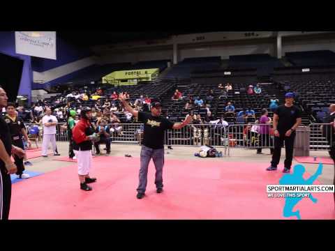 Jennifer Espina vs Unk - Women's Sparring - Kratos World Karate Championships 2014