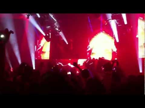 Axwell @ The Hollywood Palladium 11-26-11 - Intro