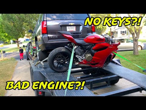 Rebuilding A Wrecked 2014 Ducati Panigale 1199!!