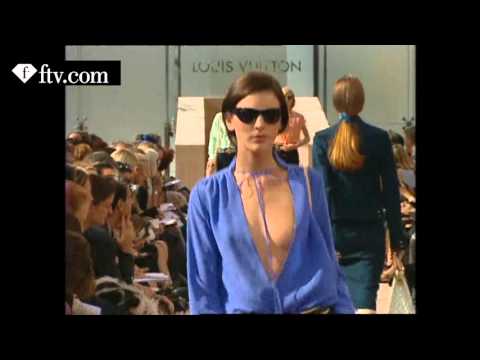 LOUIS VUITTON FULL SHOW FEM PE 2000 | FTV.com