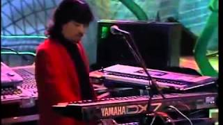 Una Tarde Fue (En Vivo)