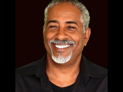 🎶 LOVESKiZOMBA selection 🎼 Mirri Lobo - Encomenda de Terra