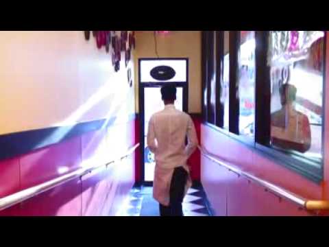 Blah Blah Blah - Kill The Waiter (Official Video)