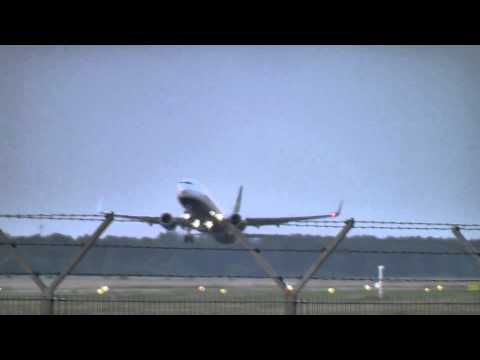 RyanAir Boeing 737-800 TakeOff Katowice-Pyrzowice EPKT - London Stansted EGSS 22.06.2011