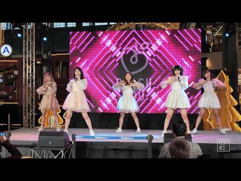 211212 PEACH YOU - I Peach U @ Sora! Sora! Debut Stage Reach for the Sky, Fashion Island [4K 60p]