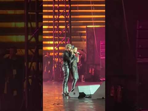 #AchilleLauro e #RoseVillain live con #Fragole a #RTL1025phe23 🍓 #shorts