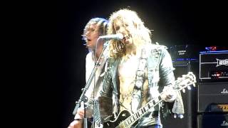 The Darkness - Street Spirit (Fade Out) (Radiohead) (Club Nokia. Los Angeles 10/24/12)