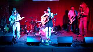 Lillie Mae -- Over The Hill and Through The Woods