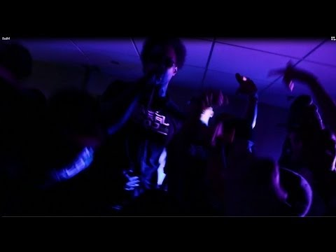 E01S01-CONCERT SPIRAL PROD Bad'M -  High Tech