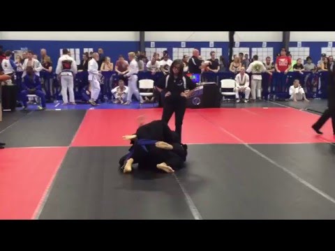Grappling games blue adult match 3 chou
