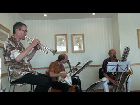 HOT JAZZ TRIO: Kansas City Stomps