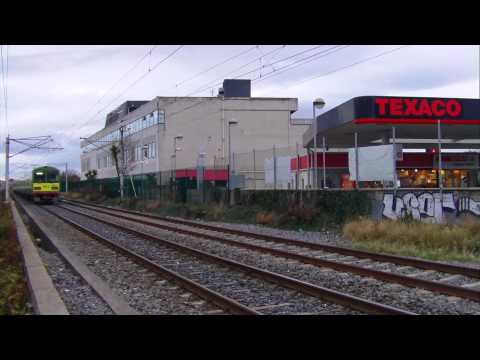 Class 8510 Dart Train - Southbound to Booterstown