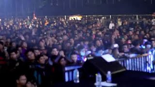 Download lagu Rocket Rockers - Ingin Hilang Ingatan (Live at Lap Tegalega Bandung) mp3