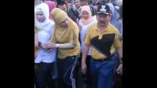 preview picture of video 'JALAN SEHAT HUT KOTA BANDAR LAMPUNG KE 330 (17 Juni 2012).wmv'