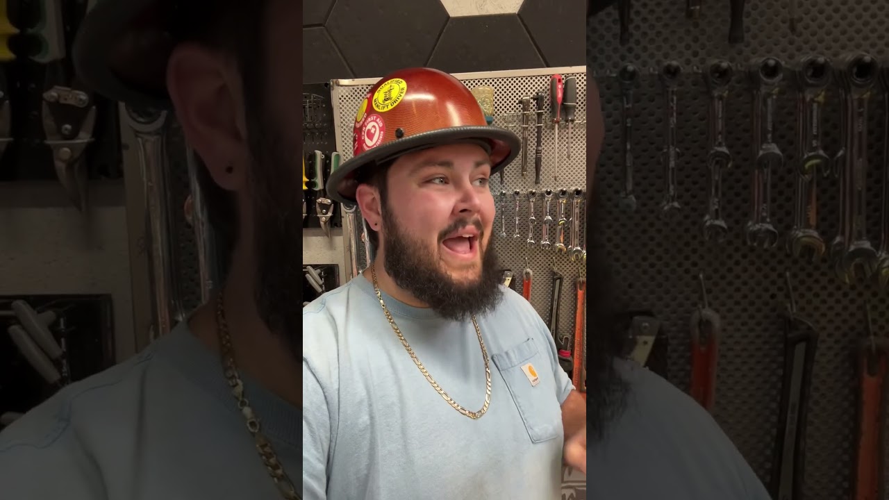 Roscoe is nicer after cutting back on coffee! But why? #comedy #breadstickricky #roughneckroscoe