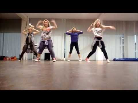 Neon Jungle-Braveheart rehearsal